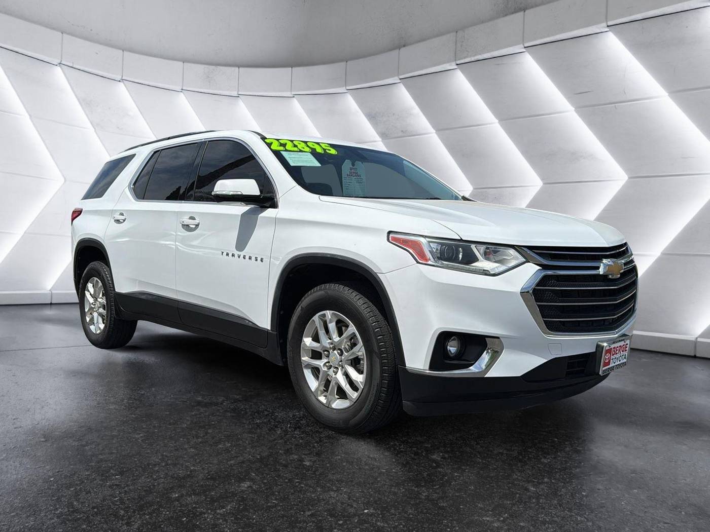 2020 Chevrolet Traverse LT Cloth — SUV — 61,685 mi — Mesa, AZ