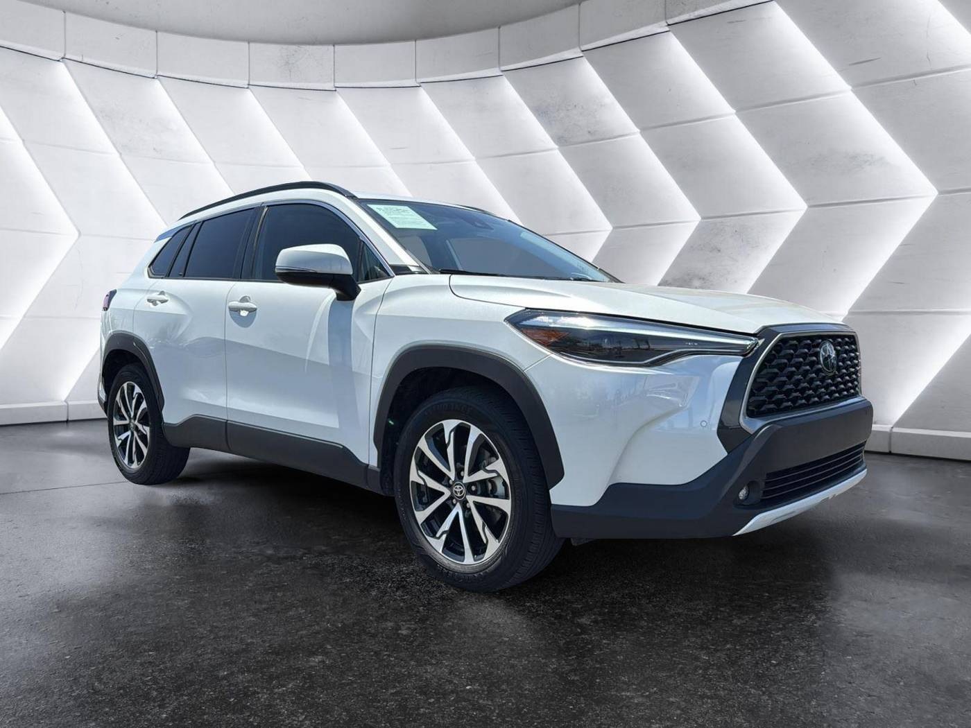2022 Toyota Corolla Cross XLE — SUV — 36,292 mi — Mesa, AZ