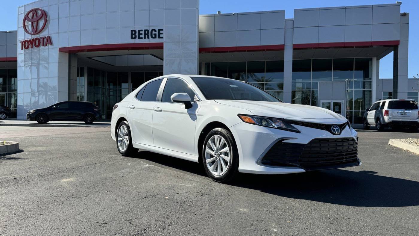 New 2024 Toyota Camry for Sale (with Photos) | U.S. News & World Report