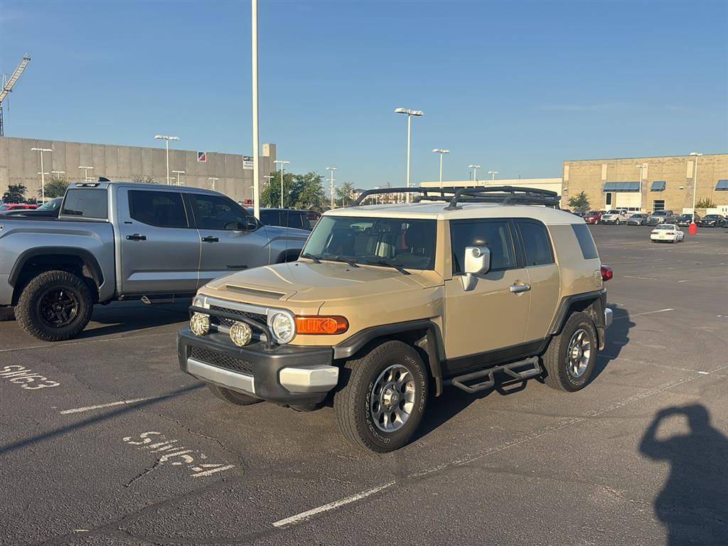 2012 Toyota FJ Cruiser Base — SUV — 100,308 mi — Mesa, AZ