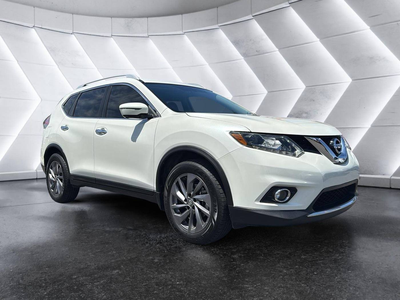 2016 Nissan Rogue SL — SUV — 45,386 mi — Mesa, AZ