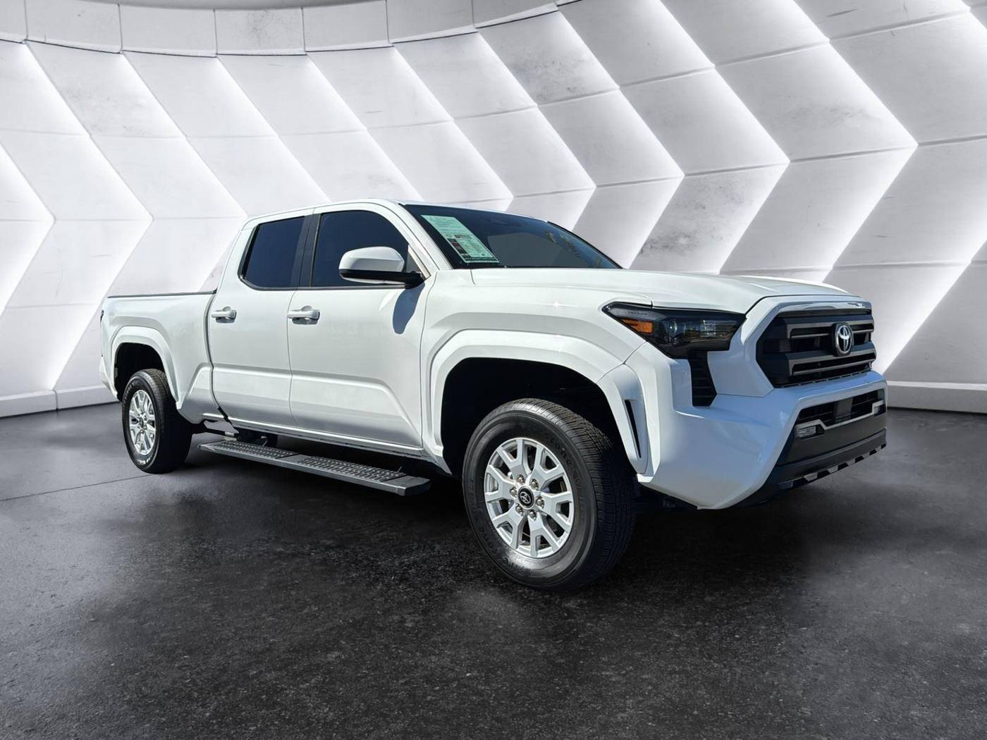 2025 Toyota Tacoma SR5 — Pickup Truck — 17,533 mi — Mesa, AZ