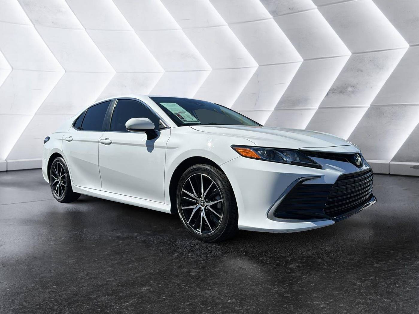 2024 Toyota Camry LE — Sedan — 15,450 mi — Mesa, AZ