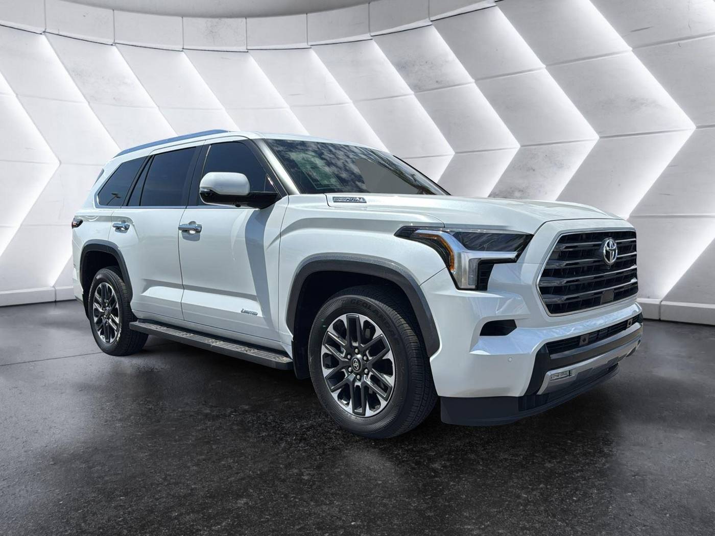 2025 Toyota Sequoia Limited — SUV — 2,050 mi — Mesa, AZ