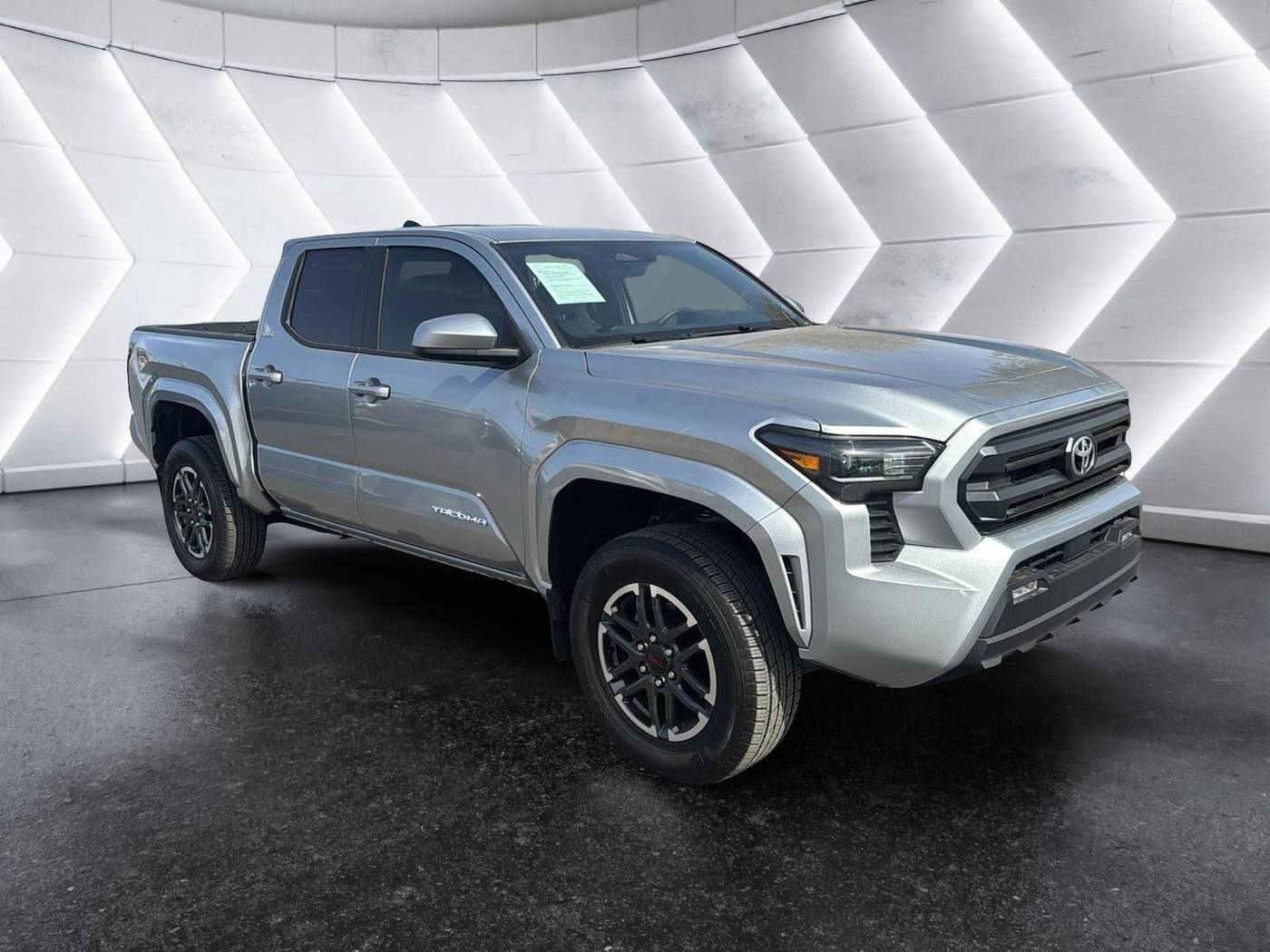 2024 Toyota Tacoma SR5 — Pickup Truck — 8,769 mi — Mesa, AZ