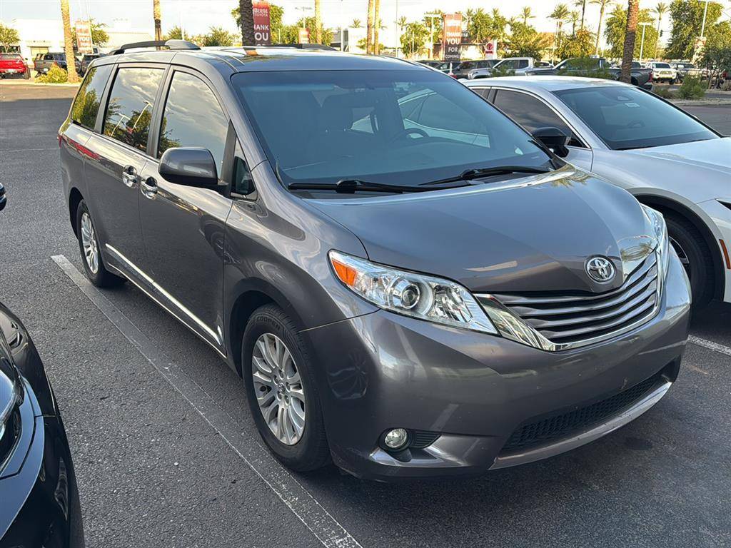 2017 Toyota Sienna XLE — Minivan — 60,585 mi — Mesa, AZ