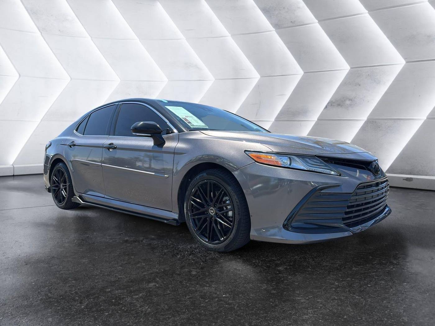 2022 Toyota Camry Hybrid XLE — Sedan — 61,660 mi — Mesa, AZ