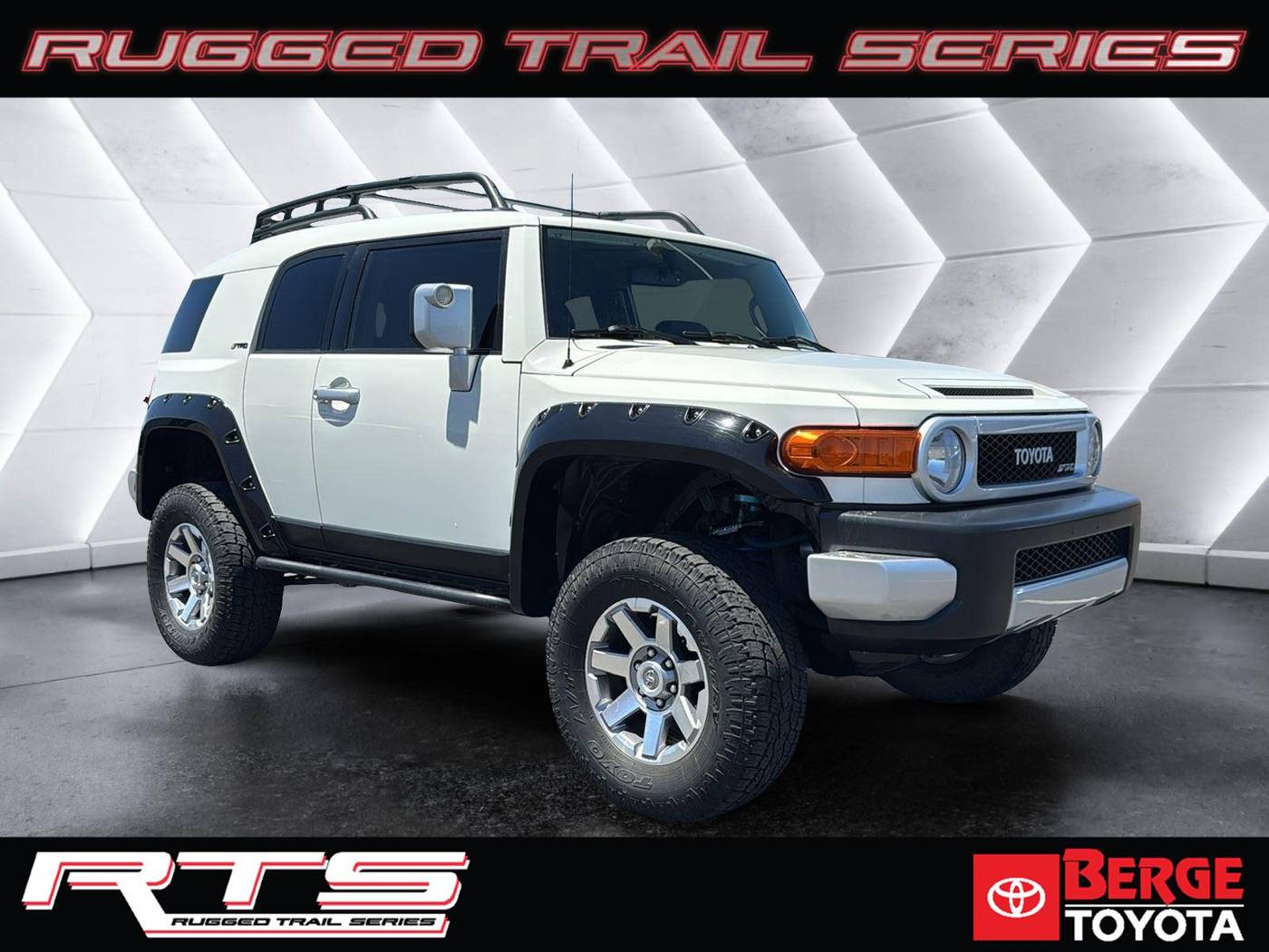 2014 Toyota FJ Cruiser Base