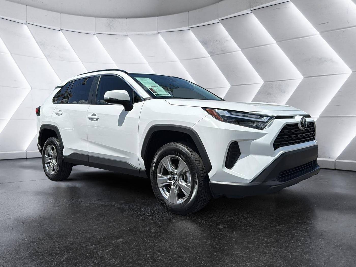 2024 Toyota RAV4 XLE — SUV — 12,351 mi — Mesa, AZ