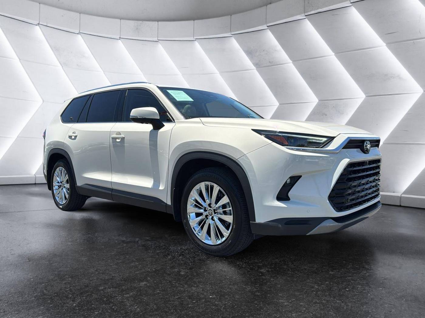 2024 Toyota Grand Highlander Platinum — SUV — 17,852 mi — Mesa, AZ