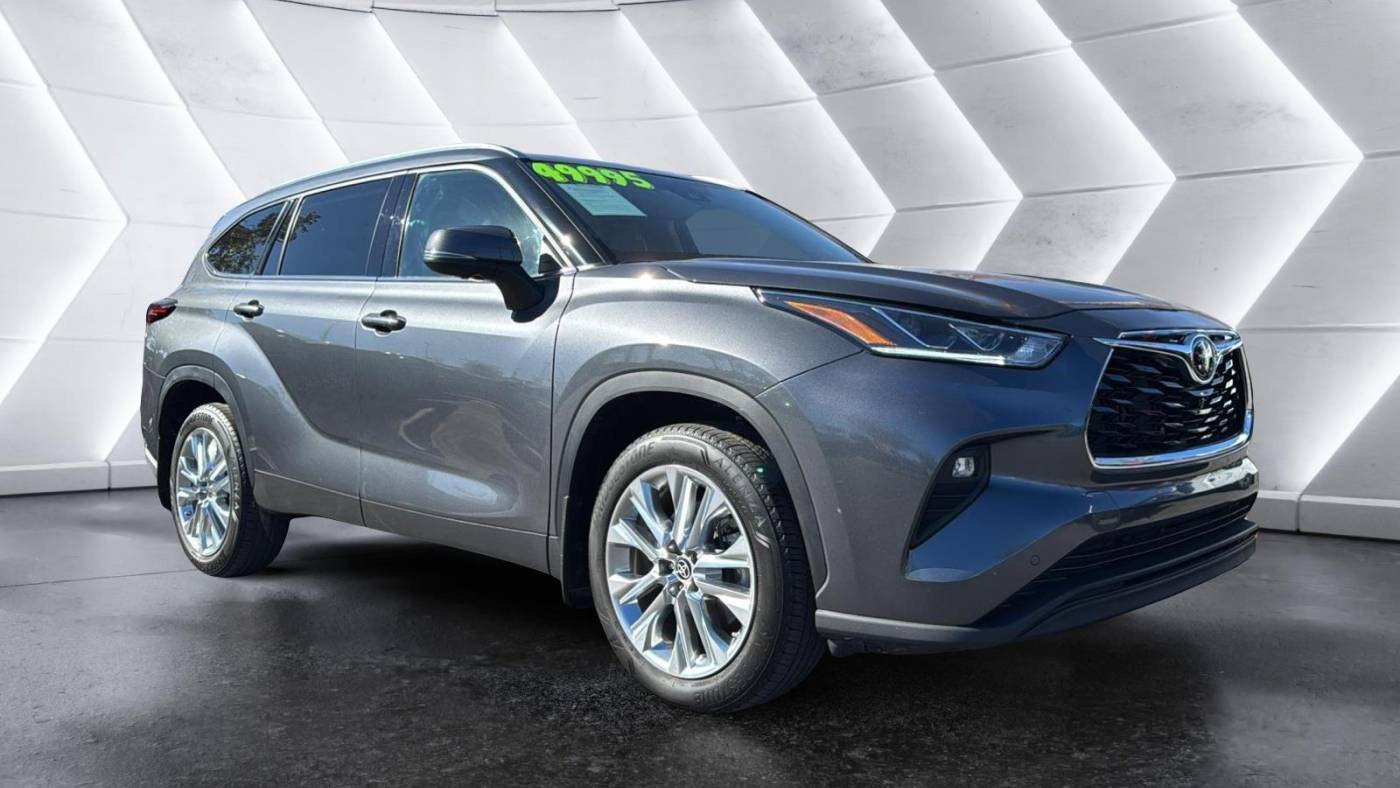 2024 Toyota Highlander Limited — SUV — 13,108 mi — Mesa, AZ