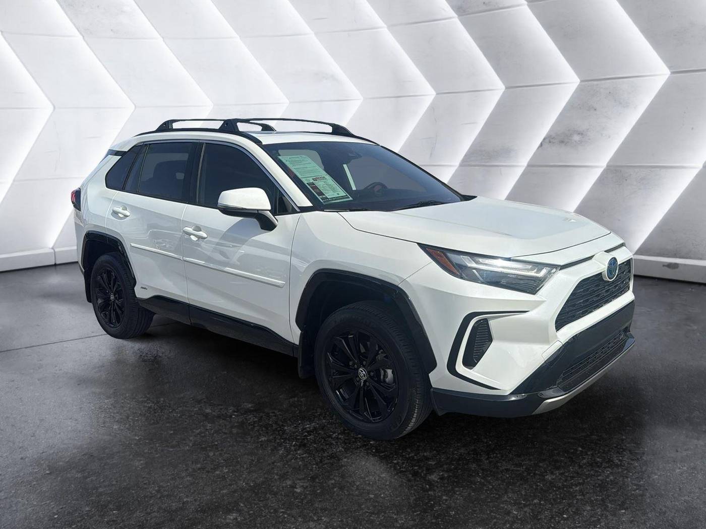 2022 Toyota RAV4 Hybrid SE — SUV — 17,997 mi — Mesa, AZ