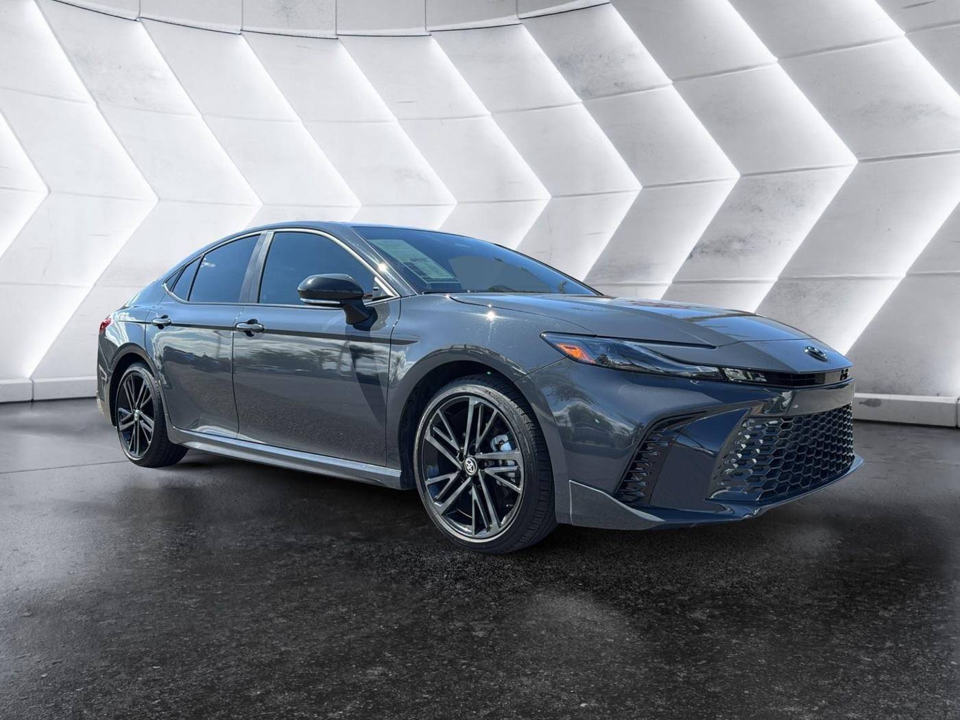 2025 Toyota Camry Hybrid XSE — Sedan — 19,458 mi — Mesa, AZ