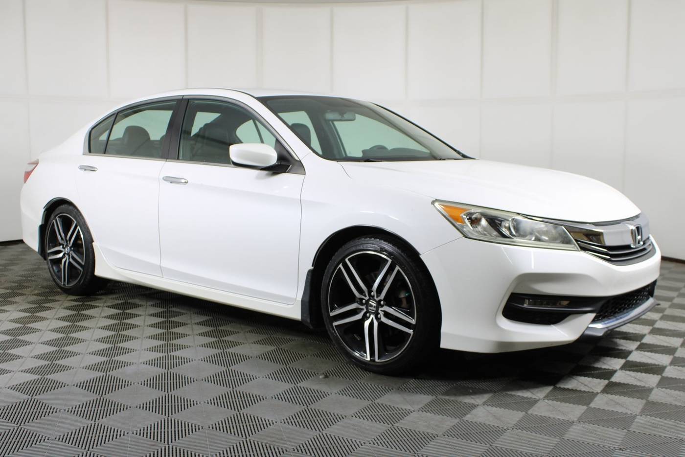 2016 Honda Accord Sport — Sedan — 94,005 mi — Manassas, VA