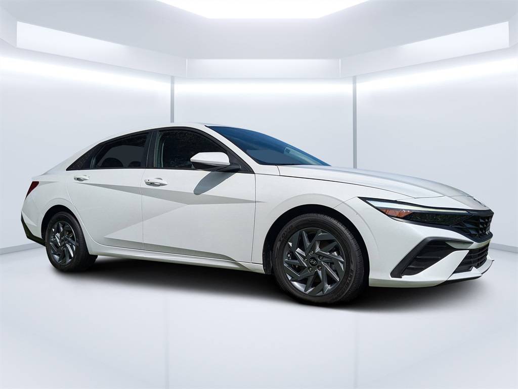 2024 Hyundai Elantra SEL — Sedan — 33,738 mi — Jacksonville, FL