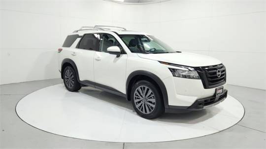 2023 Nissan Pathfinder SL — SUV — 14,128 mi — Houston, TX