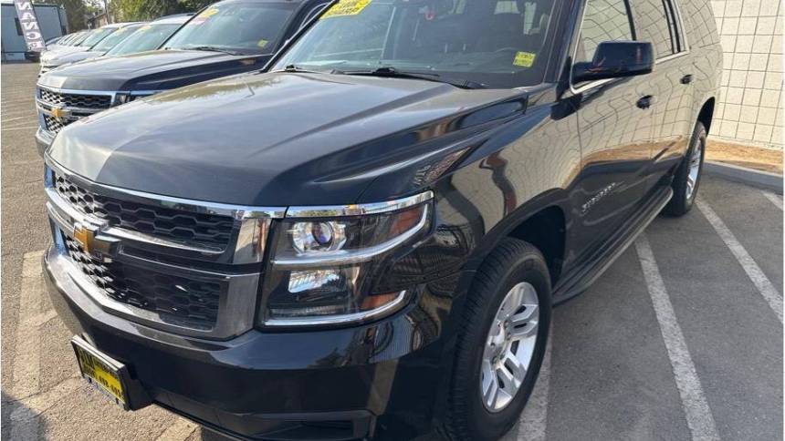 2017 Chevrolet Suburban LT — SUV — 102,363 mi — Fresno, CA
