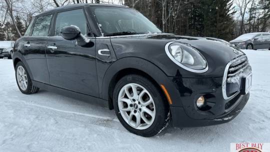 2018 MINI Hardtop Cooper — Hatchback — 56,231 mi — North Syracuse, NY