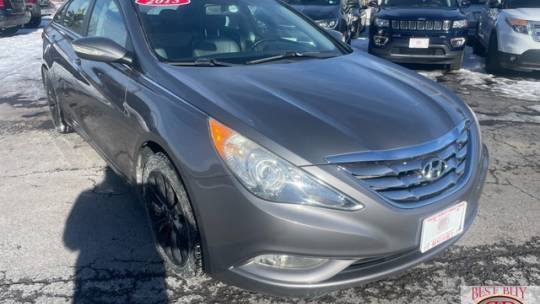 2013 Hyundai Sonata Limited 2.0T — Sedan — 106,422 mi — North Syracuse, NY
