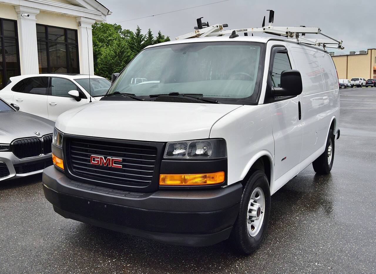 2019 GMC Savana 2500