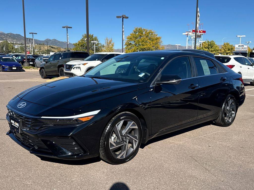 2024 Hyundai Elantra Limited — Sedan — 9,000 mi — Colorado Springs, CO