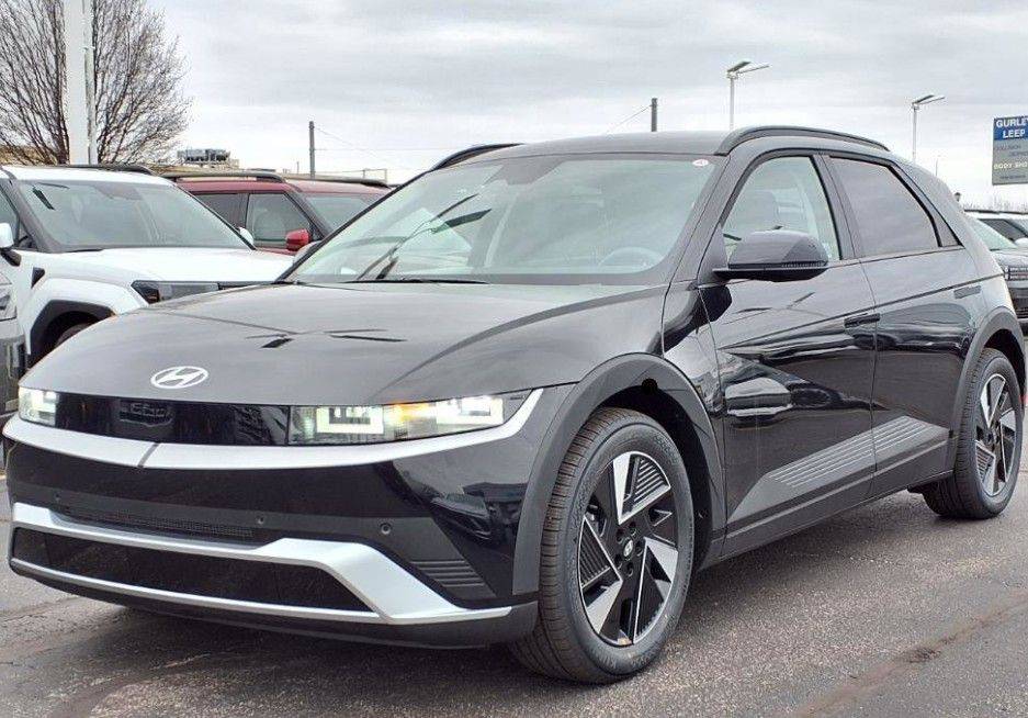 2025 Hyundai IONIQ 5 SEL — SUV — 50 mi — Colorado Springs, CO
