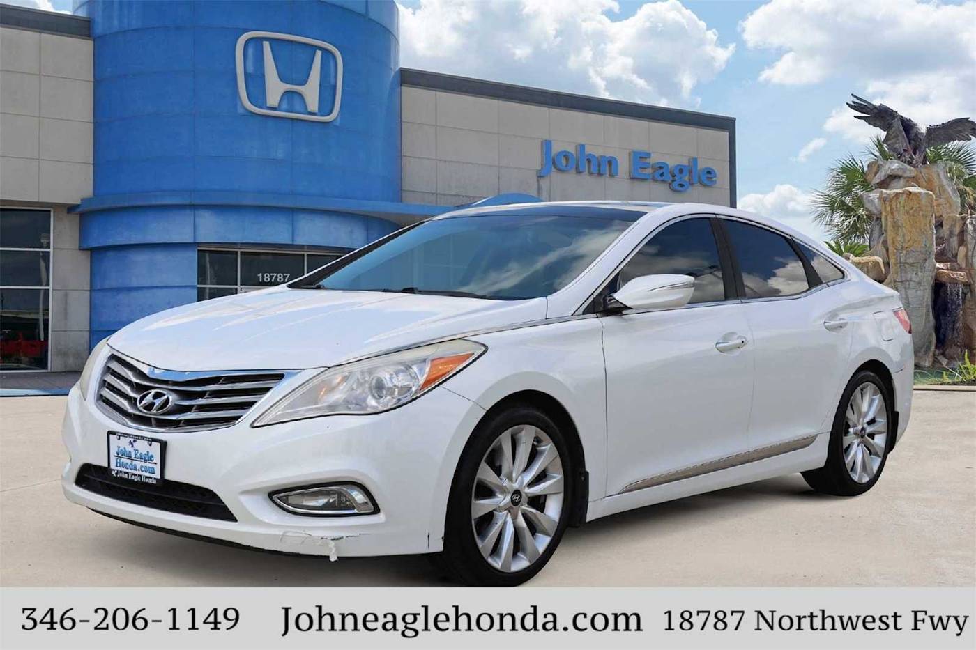 2013 Hyundai Azera Base — Sedan — 149,472 mi — Houston, TX