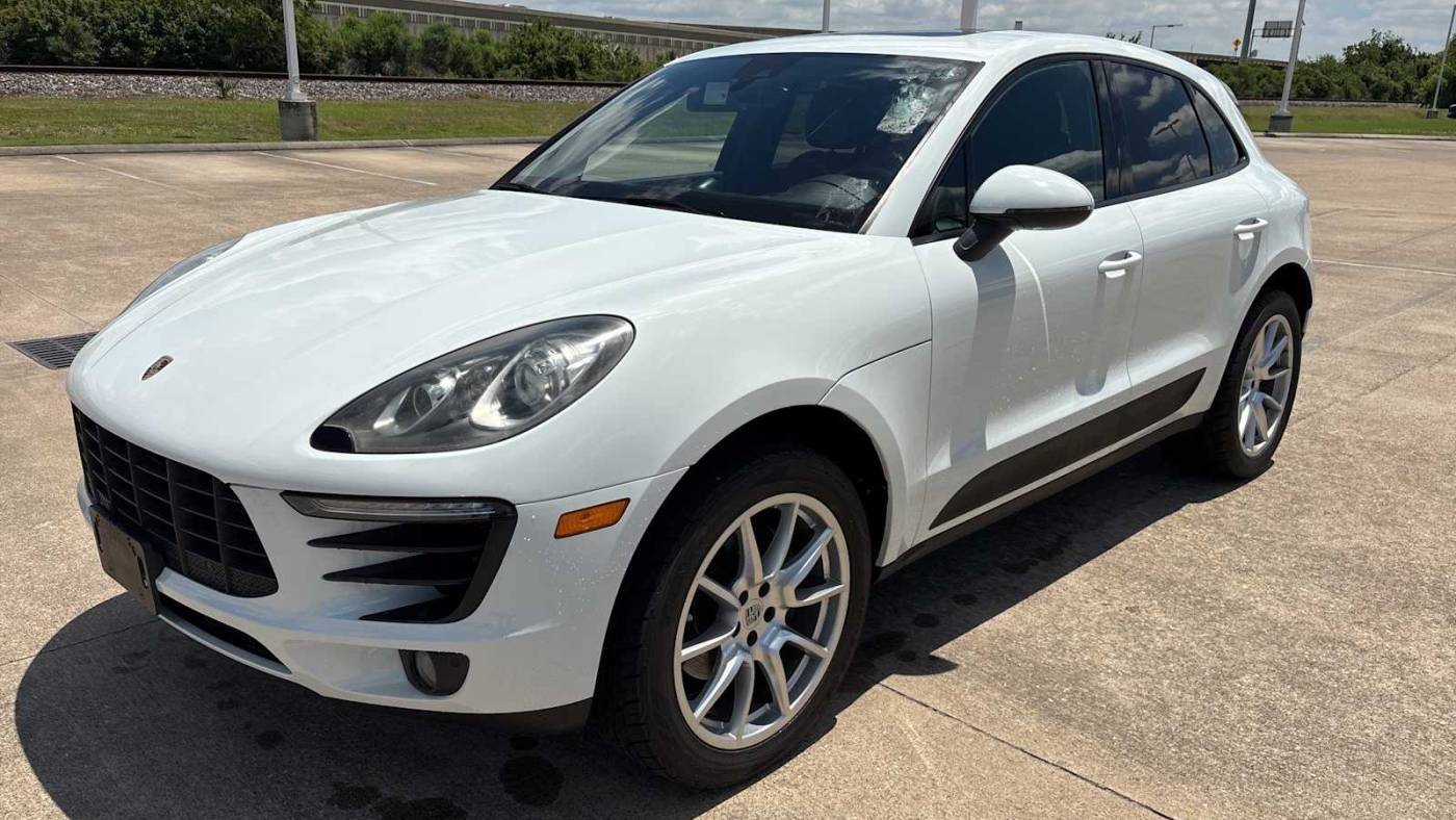 2018 Porsche Macan Base