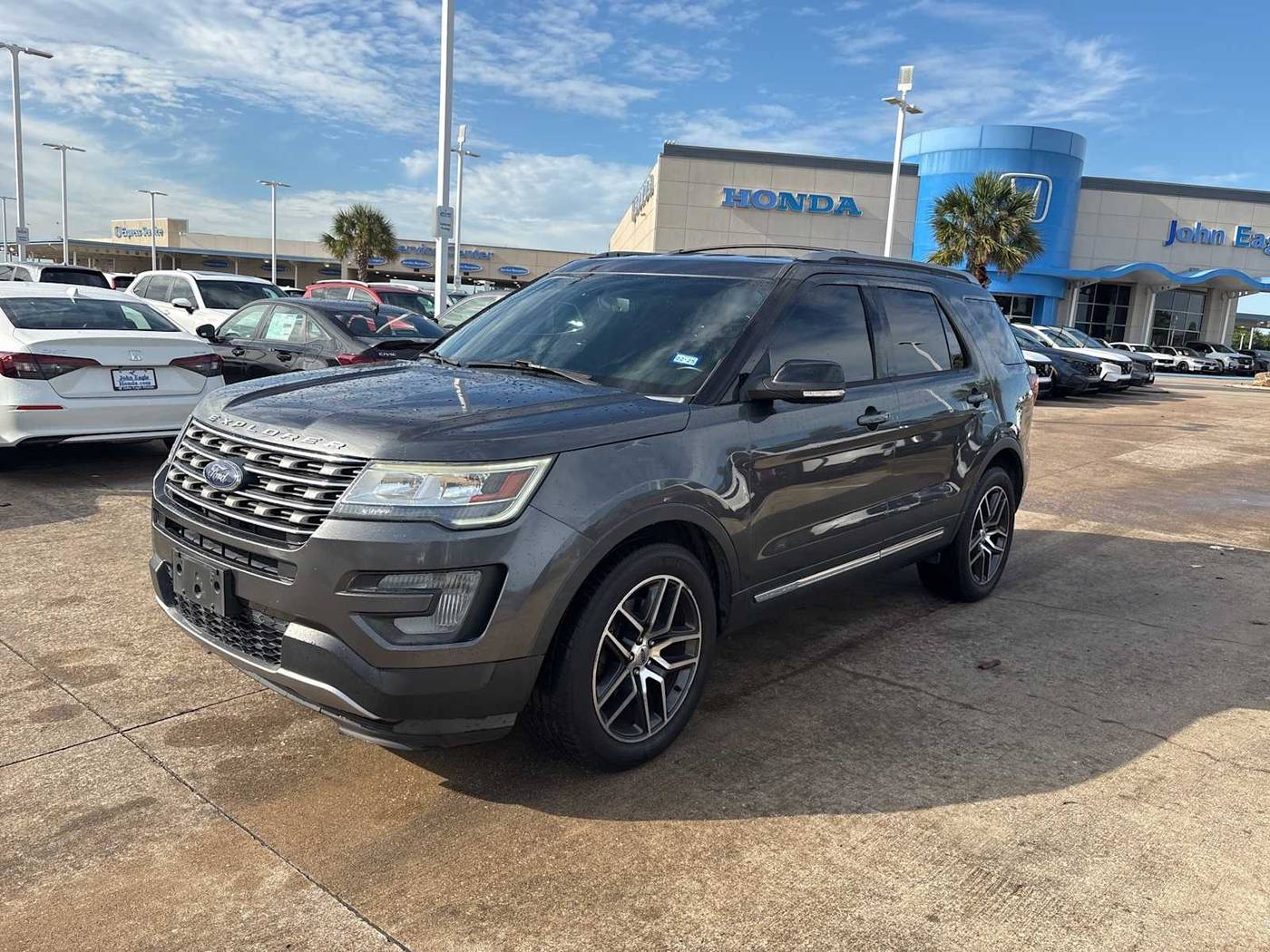 2017 Ford Explorer XLT — SUV — 108,182 mi — Houston, TX