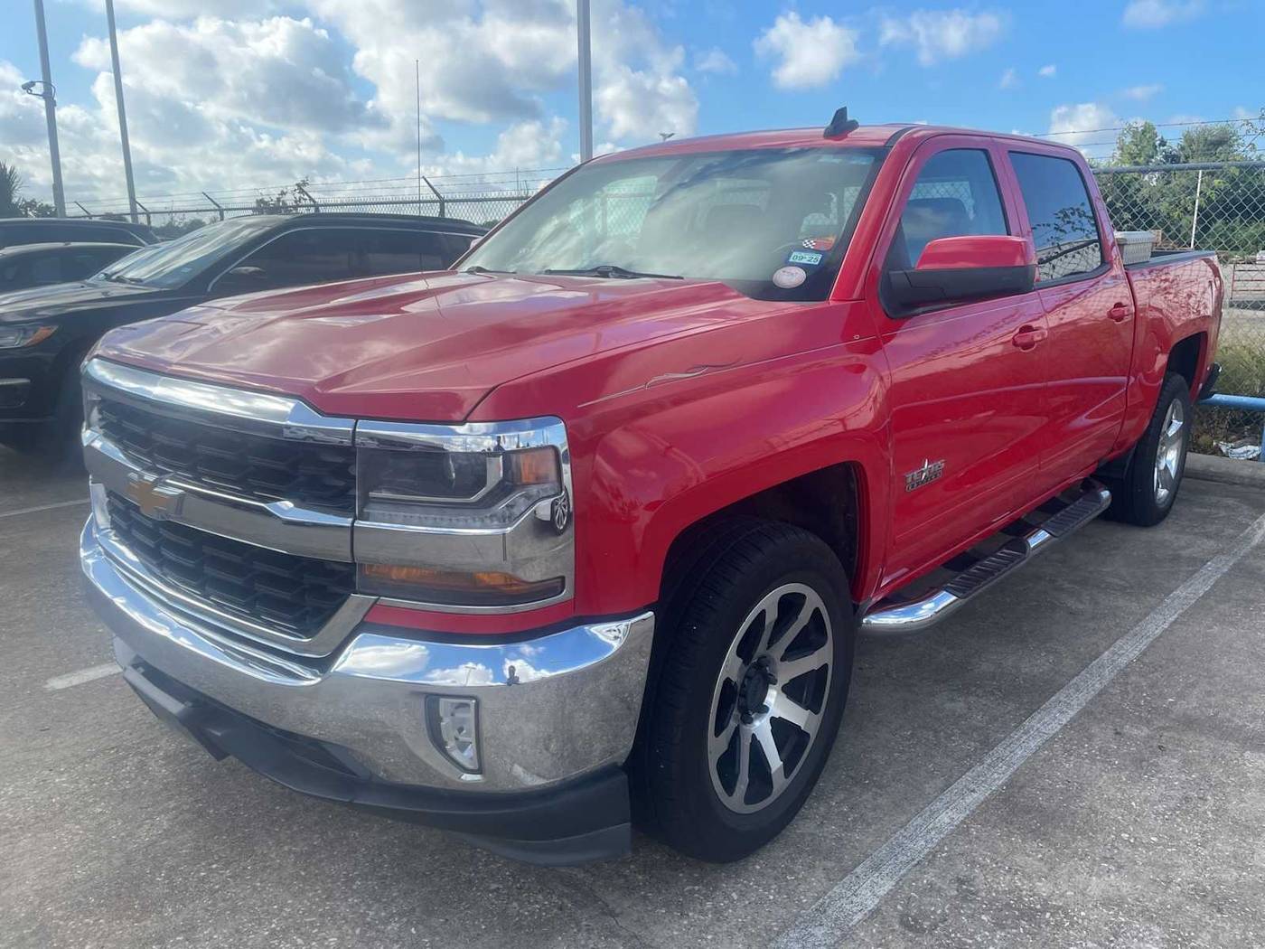 2016 Chevrolet Silverado 1500 LT — Pickup Truck — 116,846 mi — Houston, TX