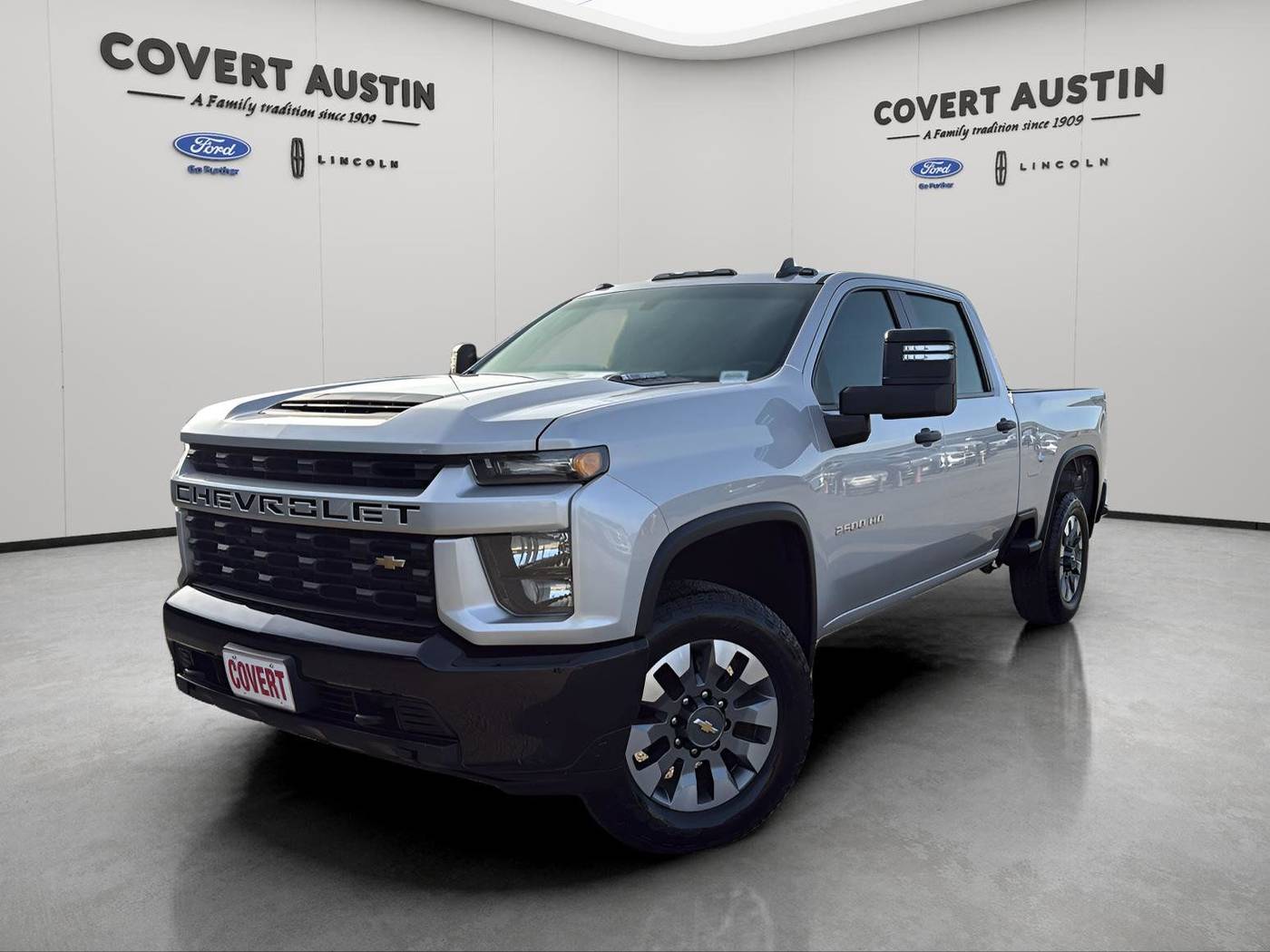 2023 Chevrolet Silverado 2500HD Custom — Pickup Truck — 28,349 mi — Austin, TX