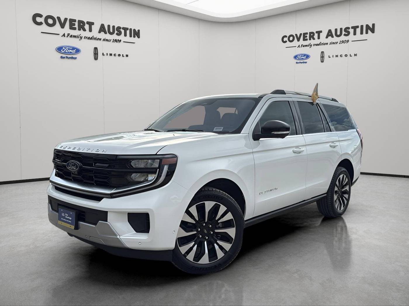 2025 Ford Expedition Platinum — SUV — 666 mi — Austin, TX