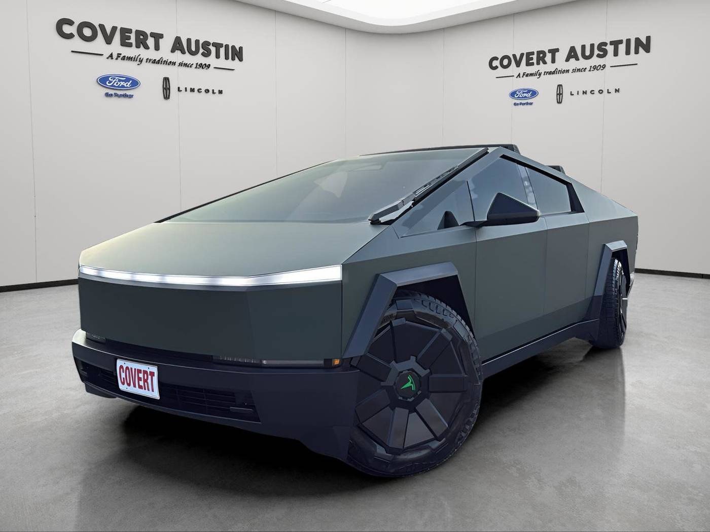 2024 Tesla Cybertruck Standard — Pickup Truck — 15,776 mi — Austin, TX