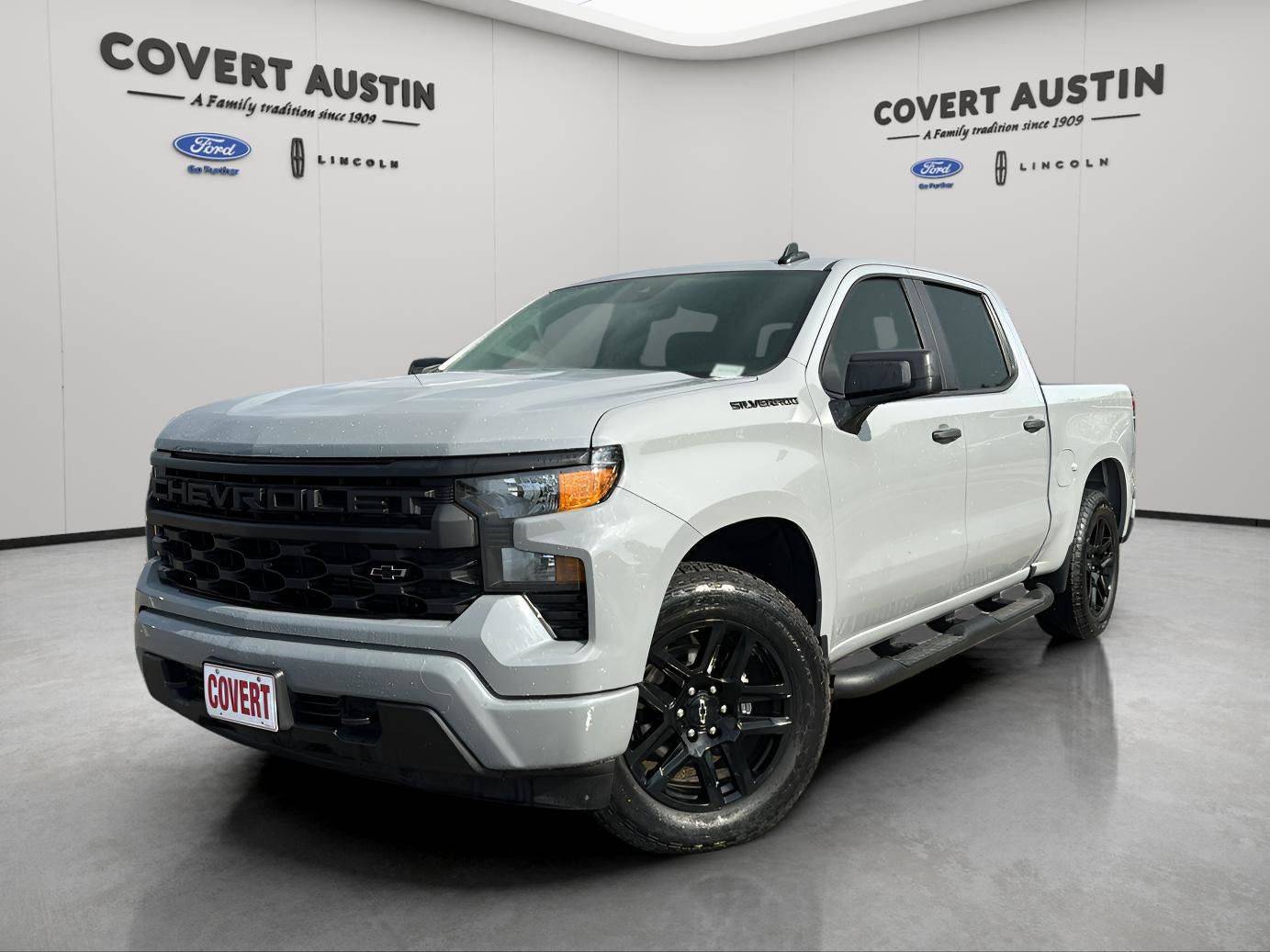 2024 Chevrolet Silverado 1500 Custom — Pickup Truck — 7,100 mi — Austin, TX