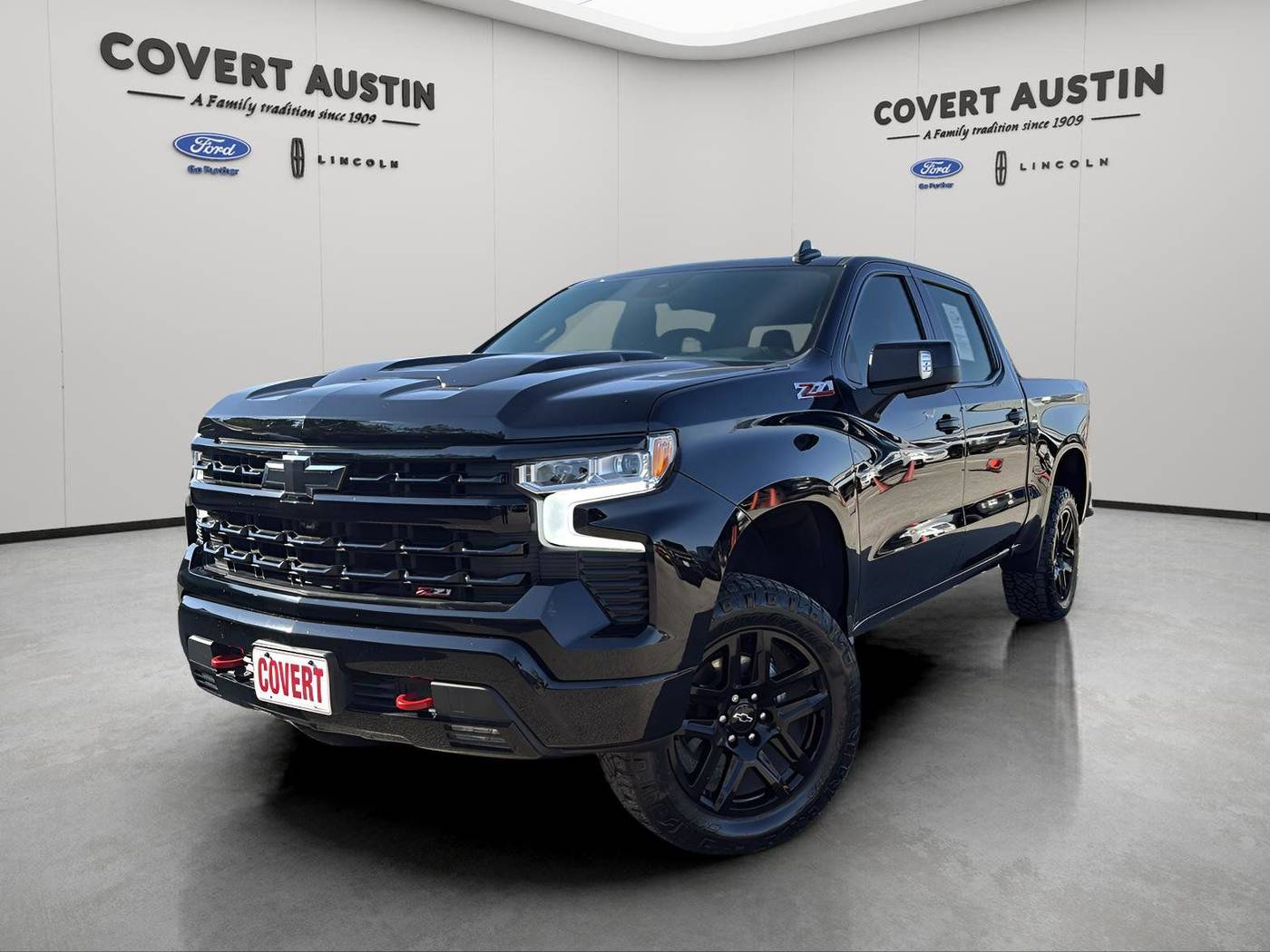 2022 Chevrolet Silverado 1500 LT Trail Boss — Pickup Truck — 34,945 mi — Austin, TX