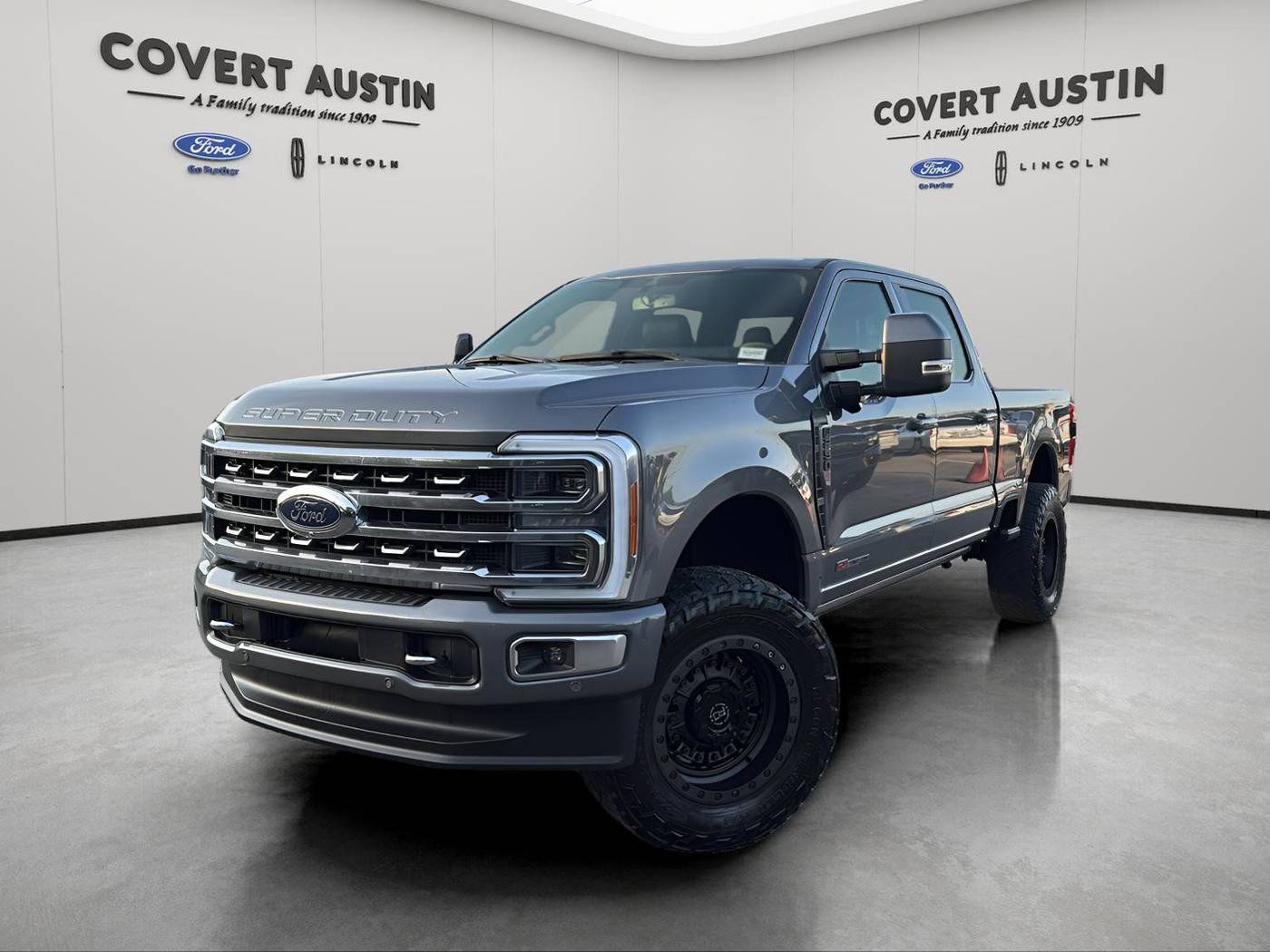 2023 Ford Super Duty F-250 Platinum — Pickup Truck — 37,101 mi — Austin, TX