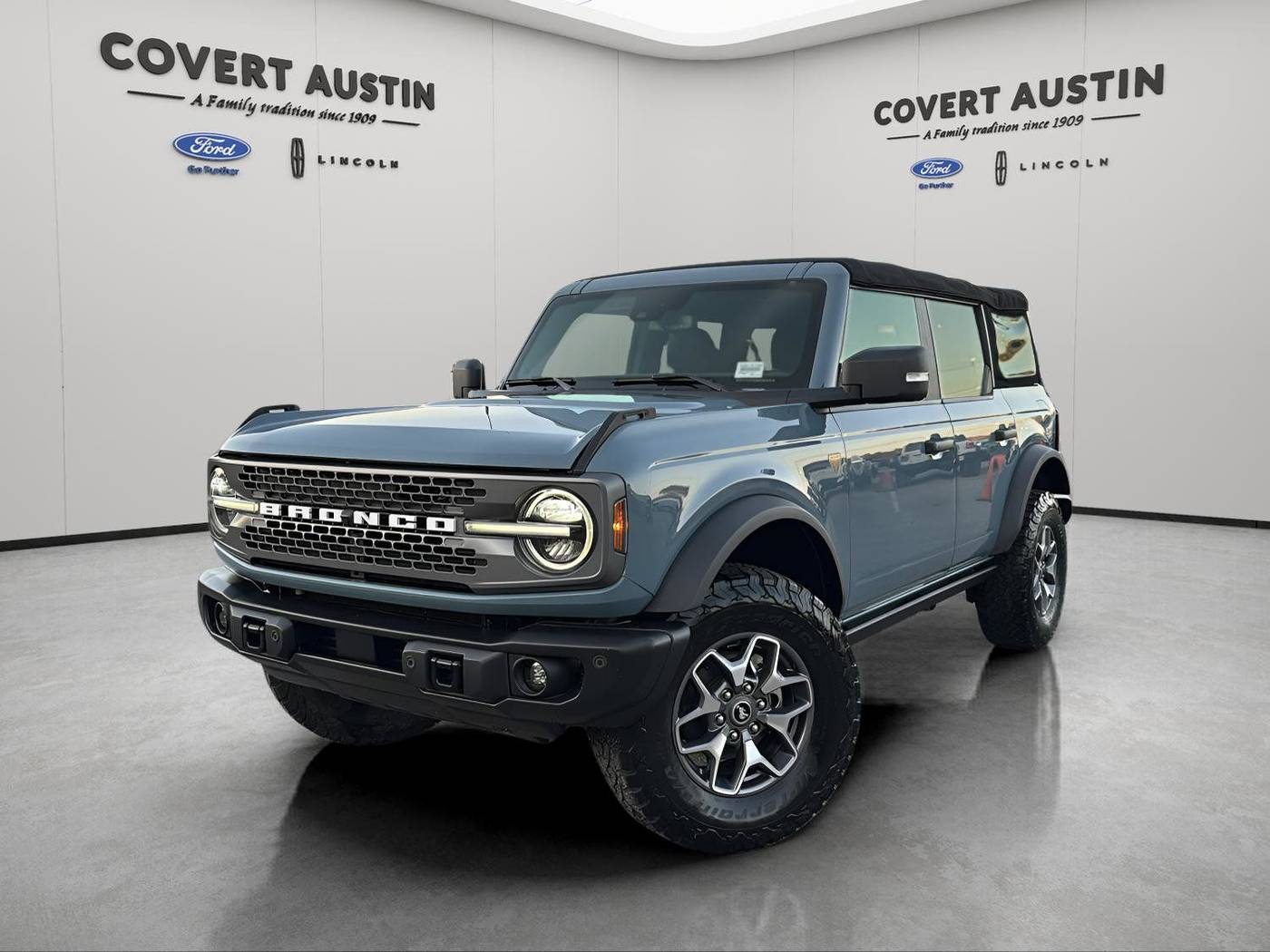 2022 Ford Bronco Badlands — SUV — 35,360 mi — Austin, TX