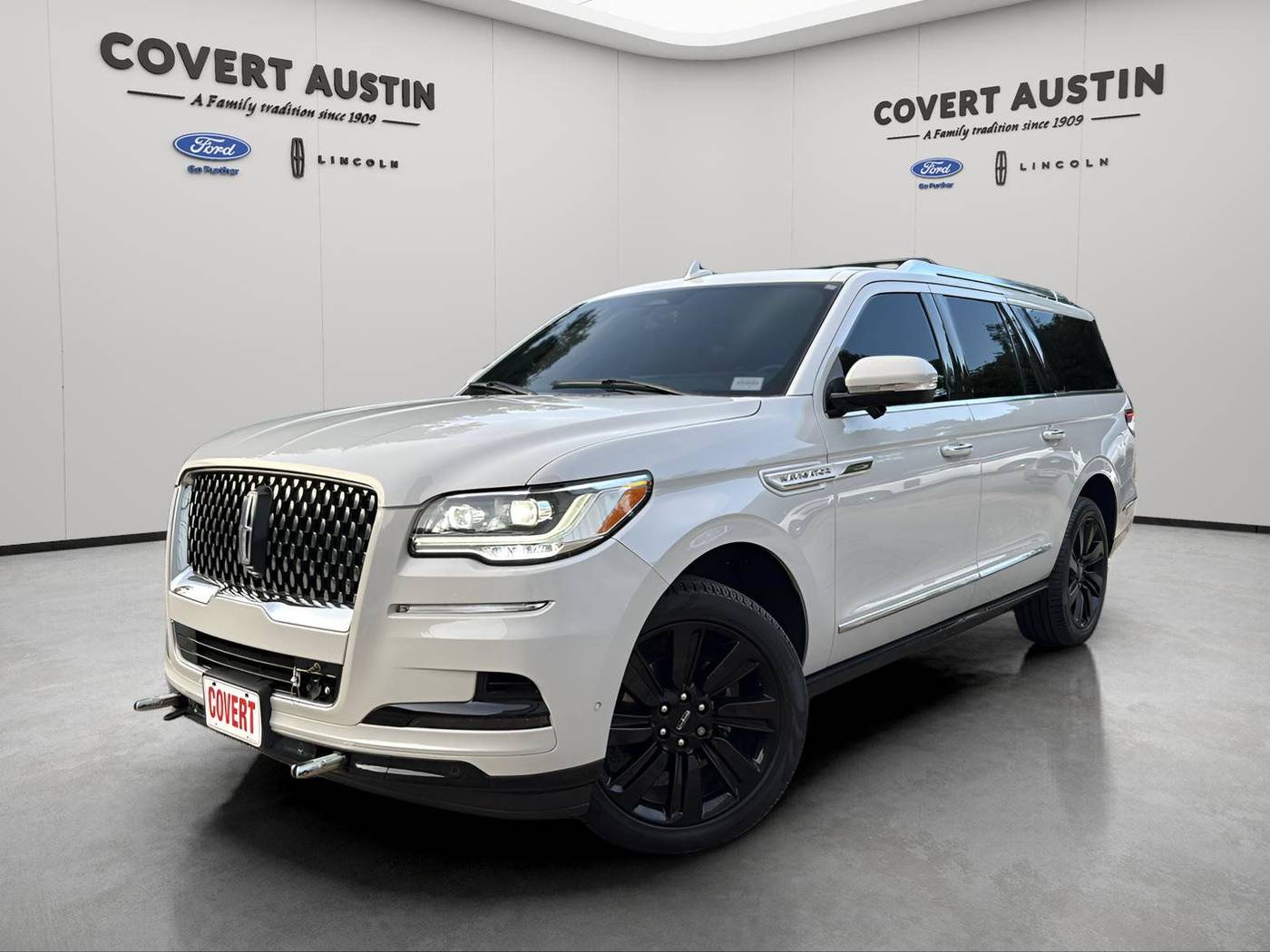 2023 Lincoln Navigator Reserve — SUV — 14,040 mi — Austin, TX