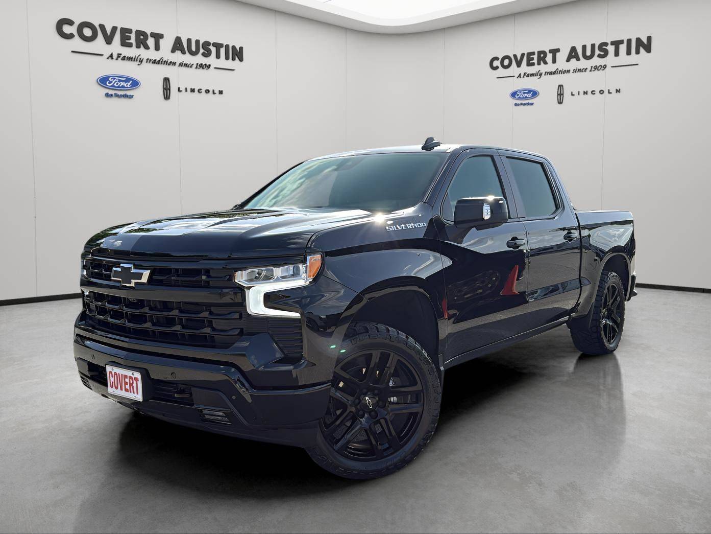 2025 Chevrolet Silverado 1500 RST — Pickup Truck — 1,400 mi — Austin, TX