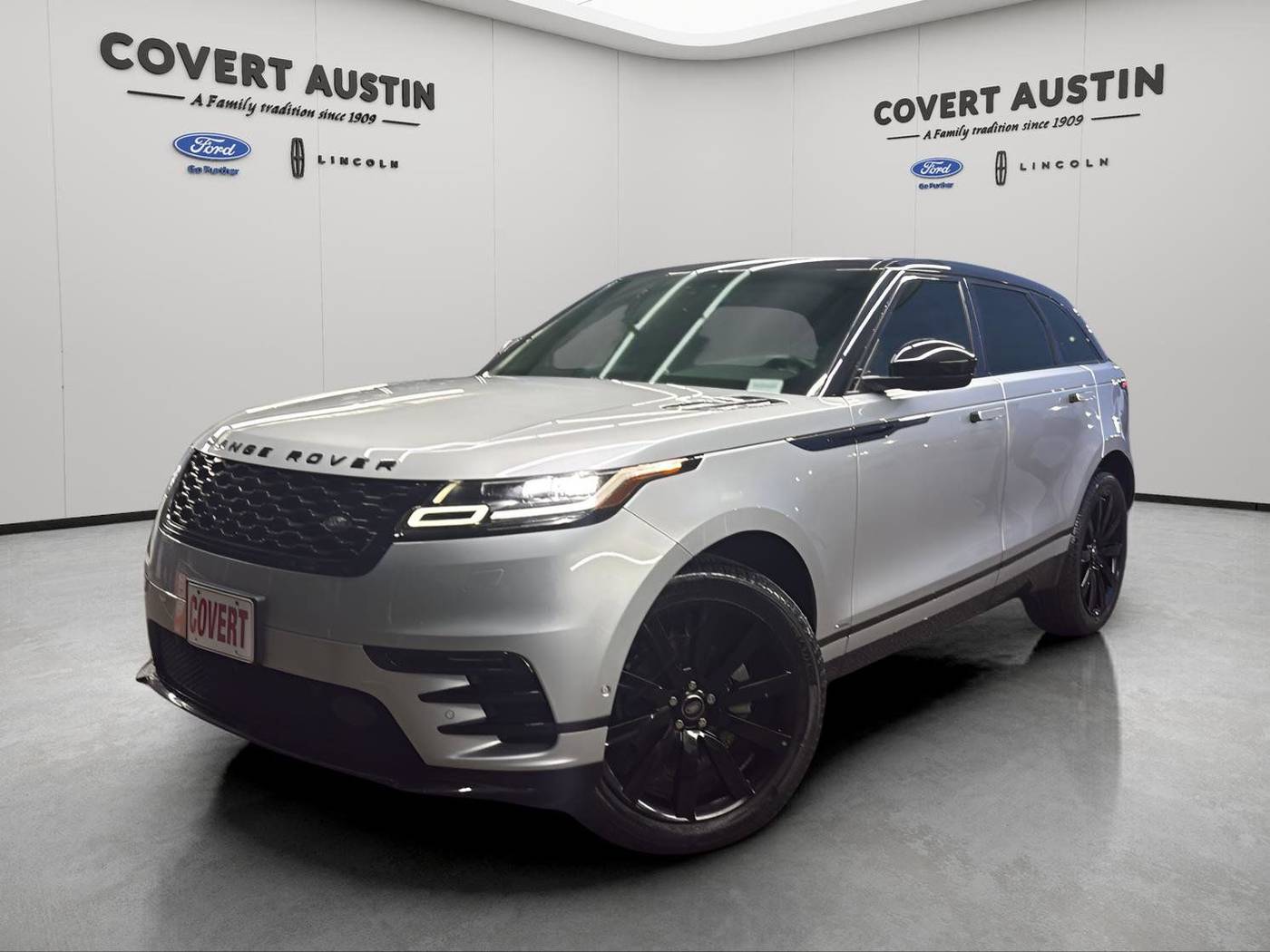 2019 Land Rover Range Rover Velar R-Dynamic SE — SUV — 61,865 mi — Austin, TX