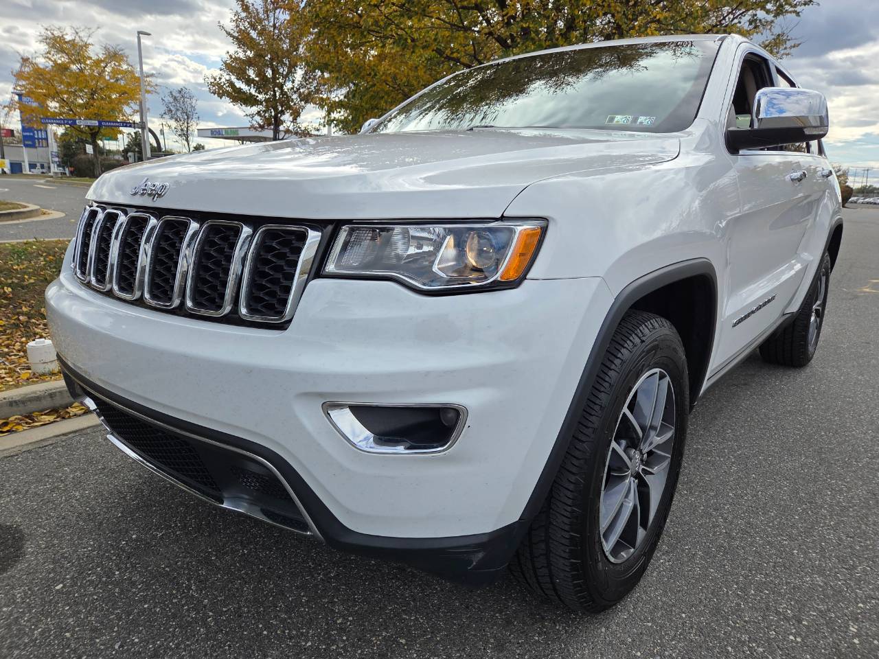2018 Jeep Grand Cherokee Limited — SUV — 97,519 mi — Philadelphia, PA