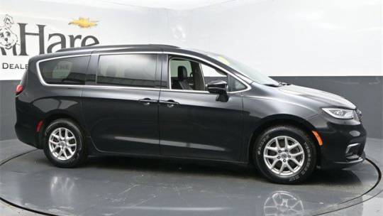 2022 Chrysler Pacifica Touring L — Minivan — 86,922 mi — Noblesville, IN