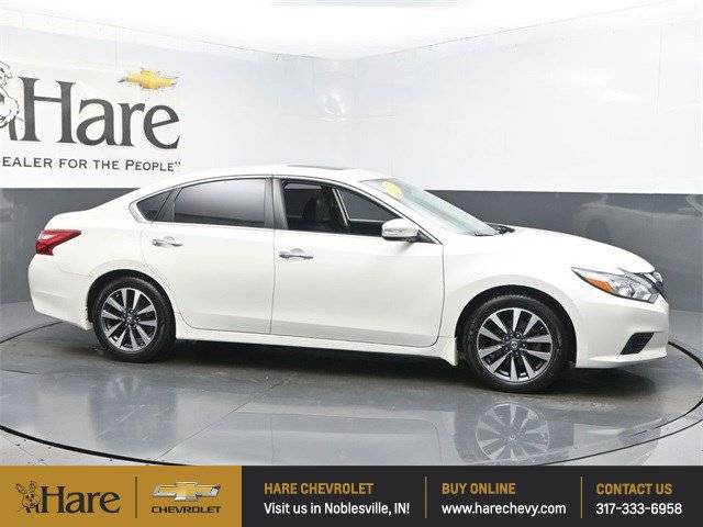 2017 Nissan Altima 2.5 SV — Sedan — 76,431 mi — Noblesville, IN