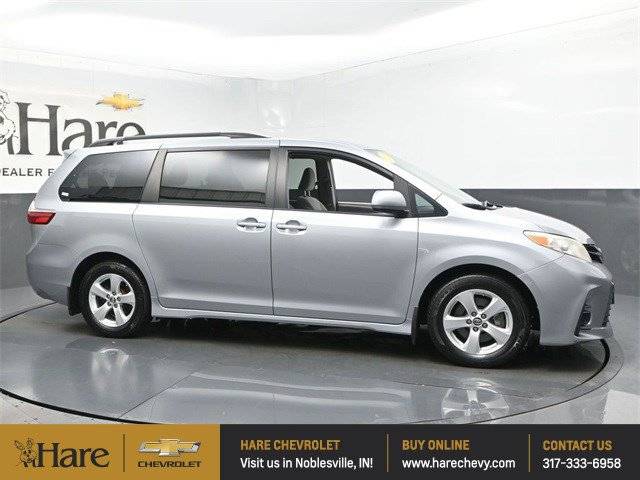 2018 Toyota Sienna L — Minivan — 89,235 mi — Noblesville, IN
