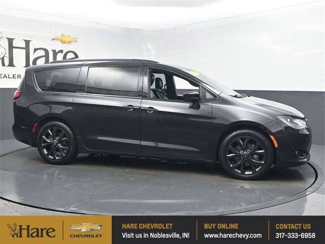 2019 Chrysler Pacifica Touring L Plus — Minivan — 51,535 mi — Noblesville, IN