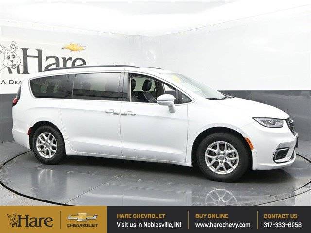 2022 Chrysler Pacifica Touring L — Minivan — 68,821 mi — Noblesville, IN