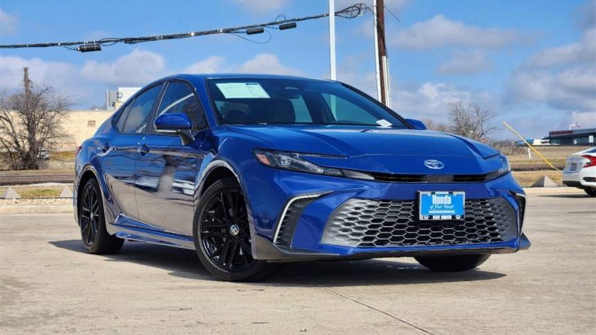 2025 Toyota Camry SE — Sedan — 31,326 mi — Fort Worth, TX