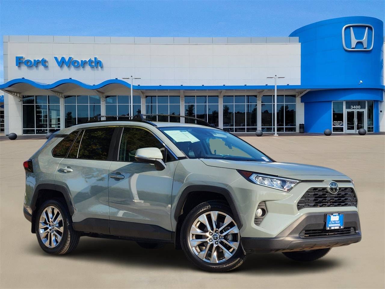 2021 Toyota RAV4 XLE Premium — SUV — 62,906 mi — Fort Worth, TX
