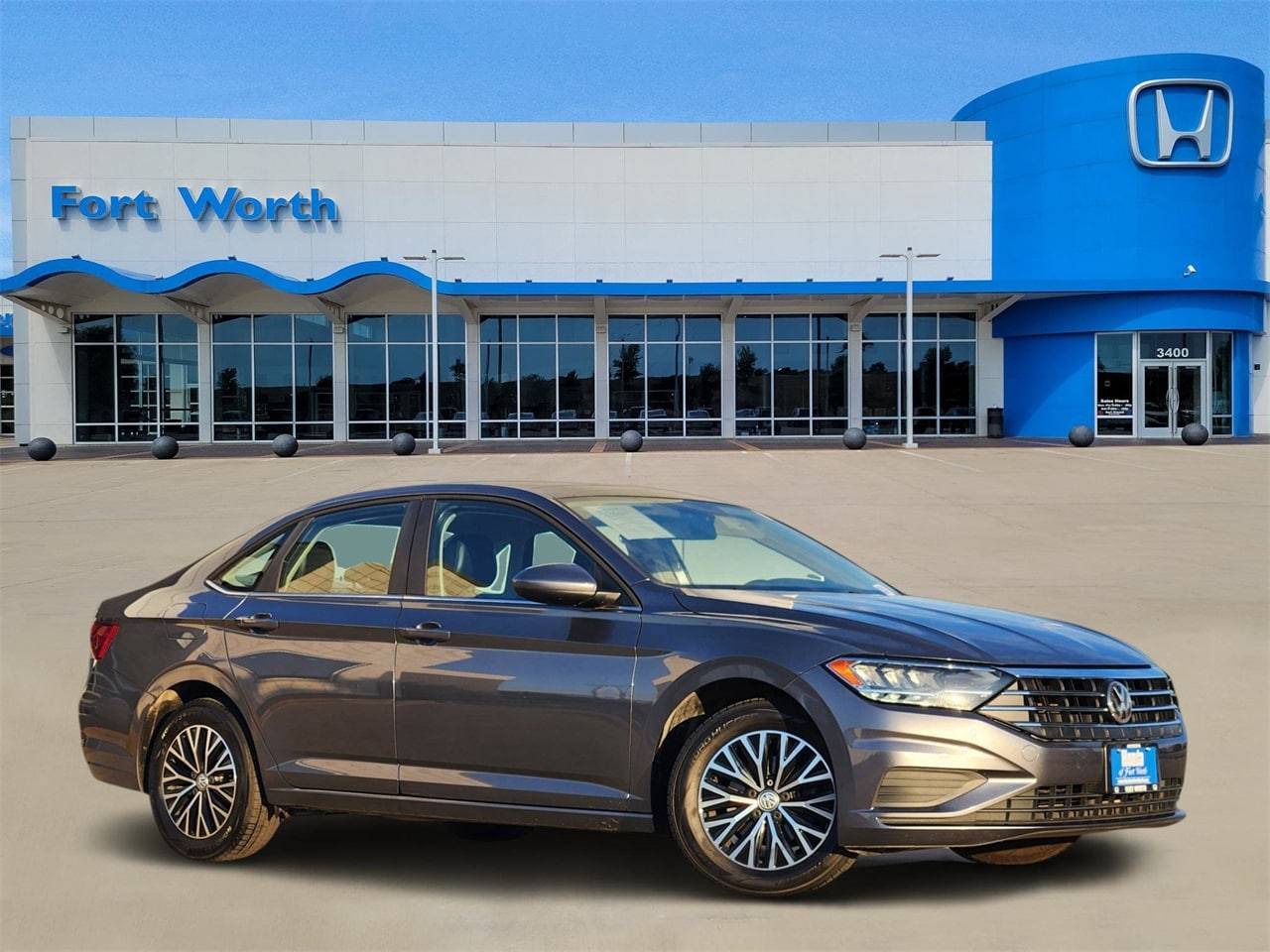 2019 Volkswagen Jetta SE — Sedan — 100,032 mi — Fort Worth, TX