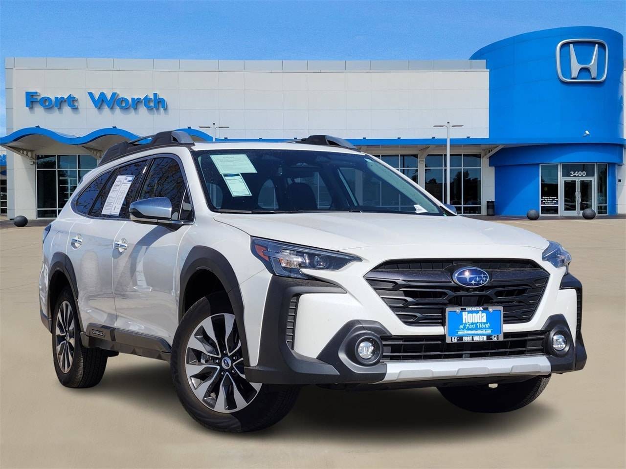 2025 Subaru Outback Touring — SUV — 3,450 mi — Fort Worth, TX